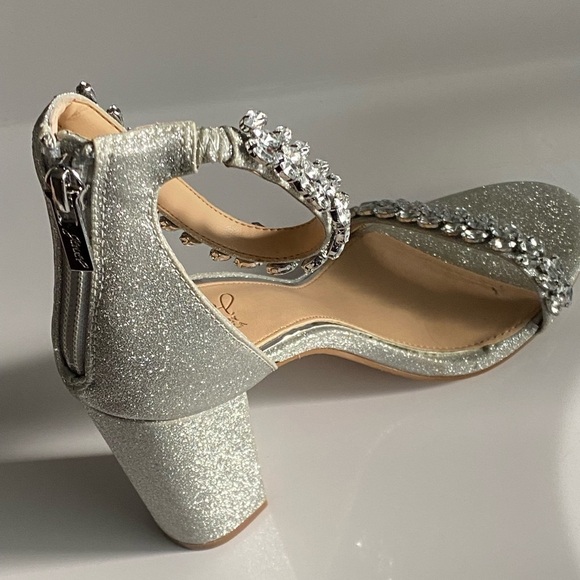 Badgley Mischka Odessa Crystal Adorned Block Heel - Picture 3 of 16